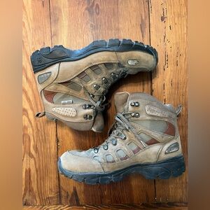 The North Face Gore-Tex men’s hiking boots size 11.5